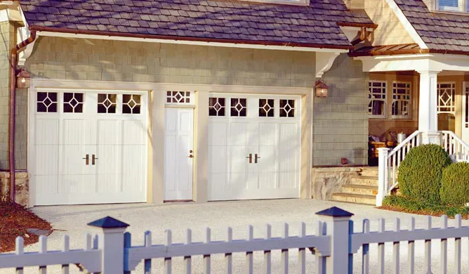 Oak Summit Garage Doors - example 18