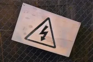 voltage warning sign